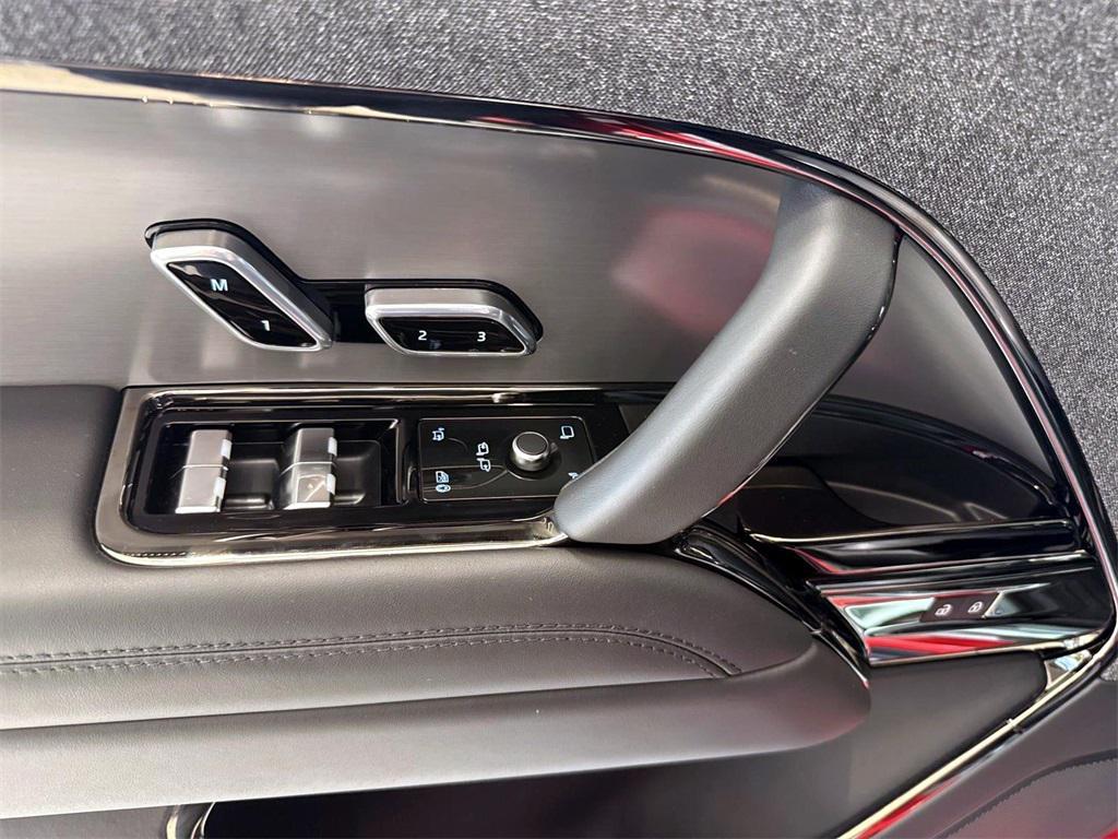 new 2025 Land Rover Range Rover Sport car, priced at $120,375