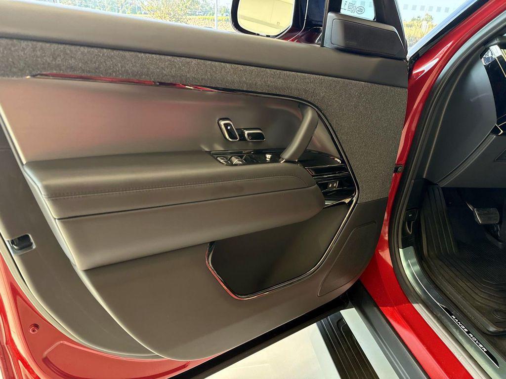 new 2025 Land Rover Range Rover Sport car, priced at $120,375