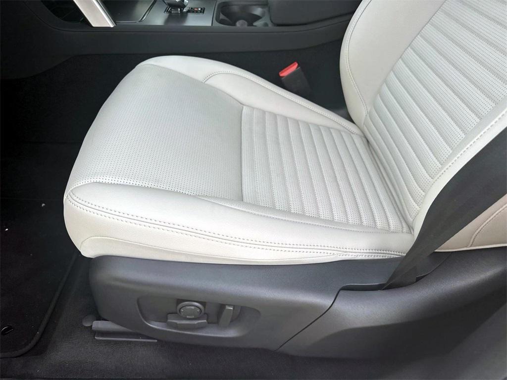new 2025 Land Rover Discovery Sport car, priced at $49,228