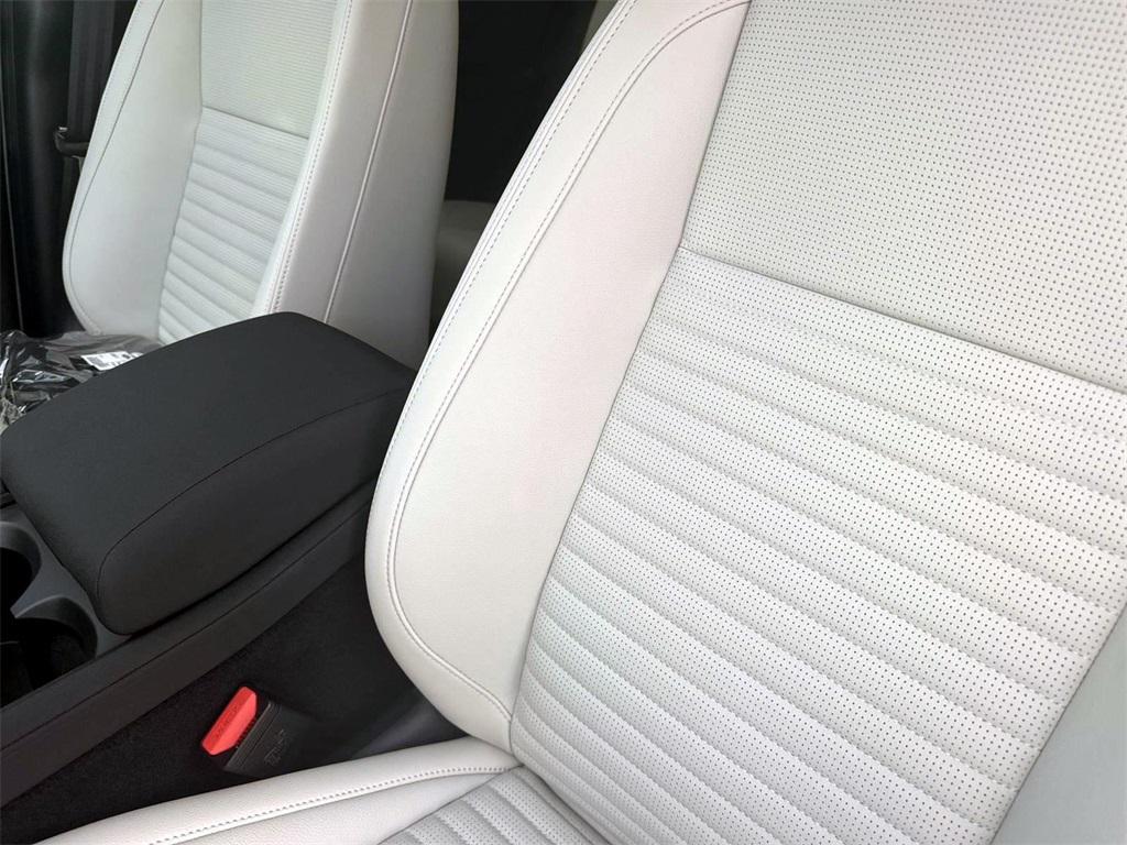 new 2025 Land Rover Discovery Sport car, priced at $49,228