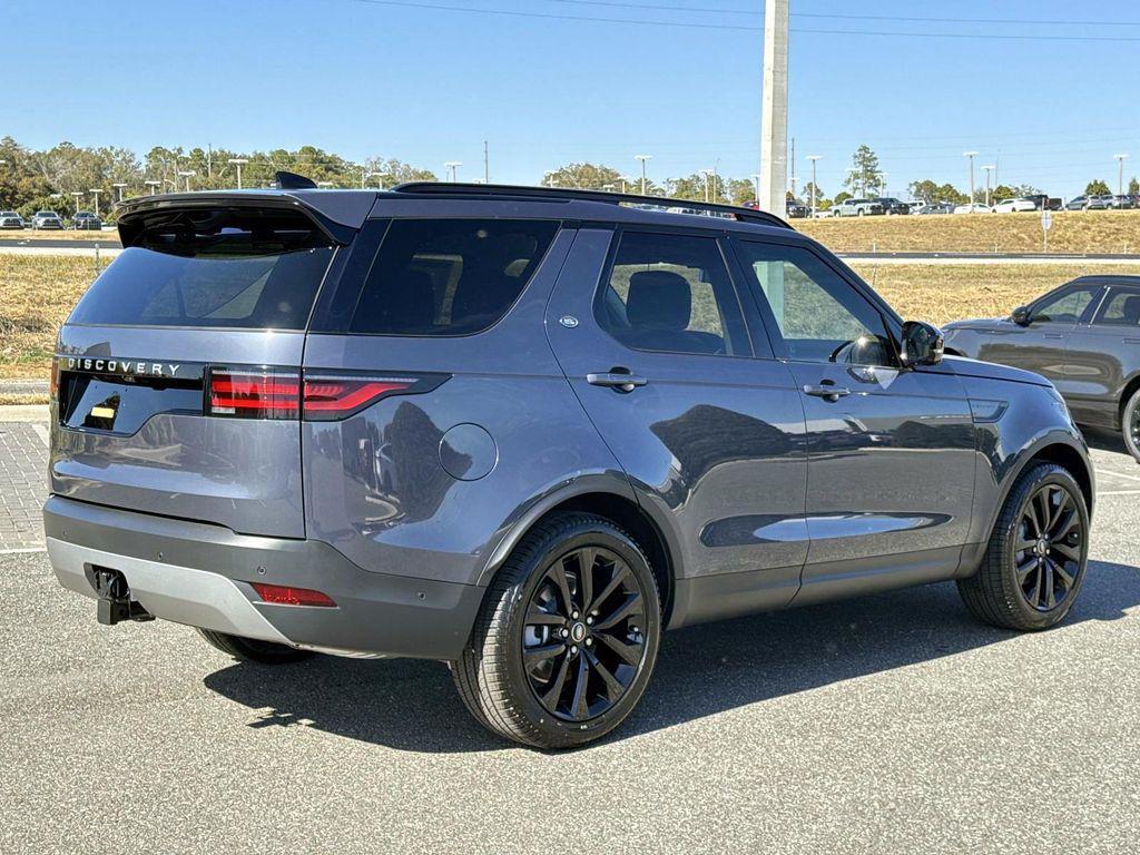 new 2026 Land Rover Discovery car, priced at $68,266