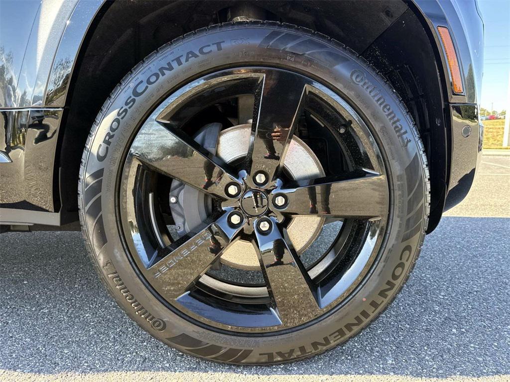 new 2026 Land Rover Defender car, priced at $101,556