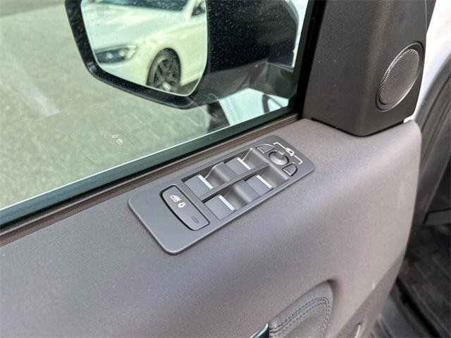 new 2025 Land Rover Discovery Sport car, priced at $39,668