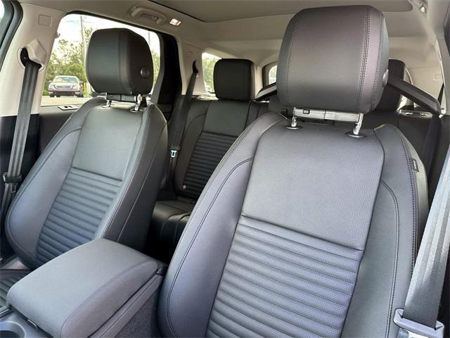 new 2025 Land Rover Discovery Sport car, priced at $39,668