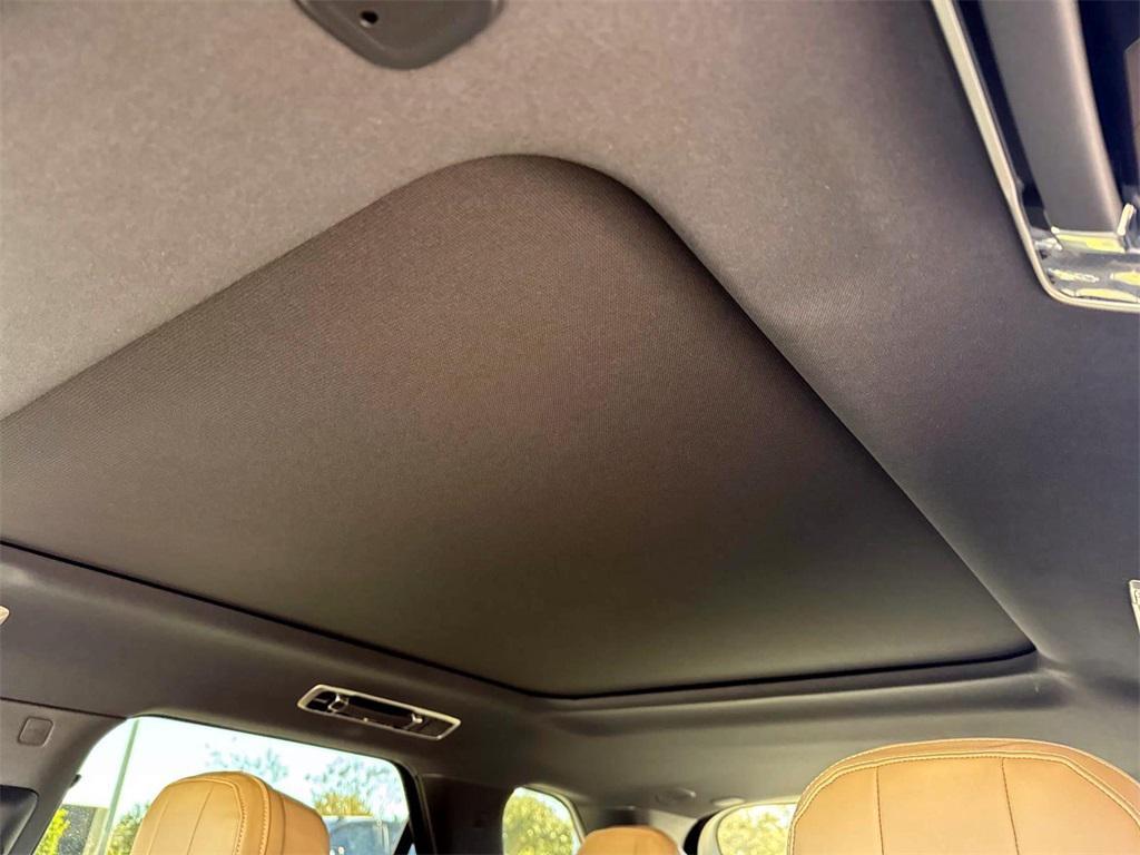 new 2026 Land Rover Range Rover Sport car, priced at $95,465