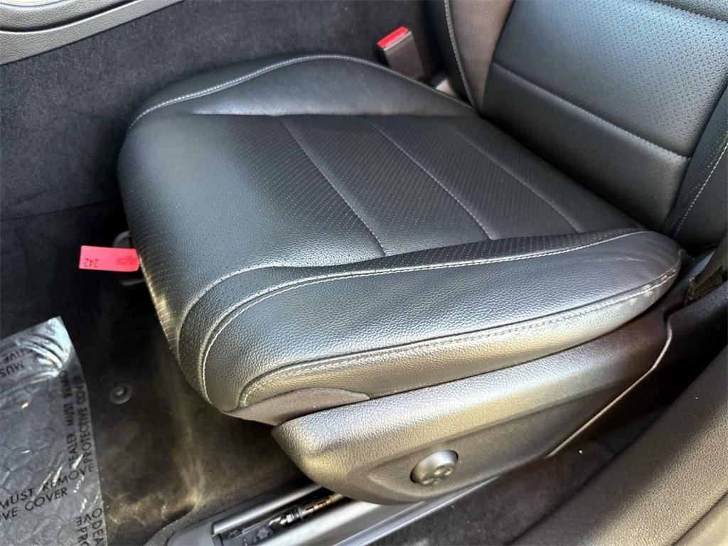 used 2021 Mercedes-Benz GLE 350 car, priced at $33,461