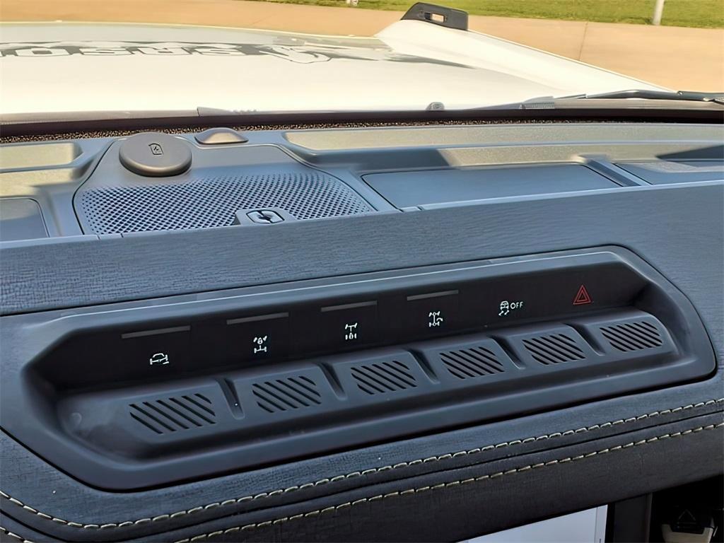 new 2025 Ford Bronco car, priced at $60,999