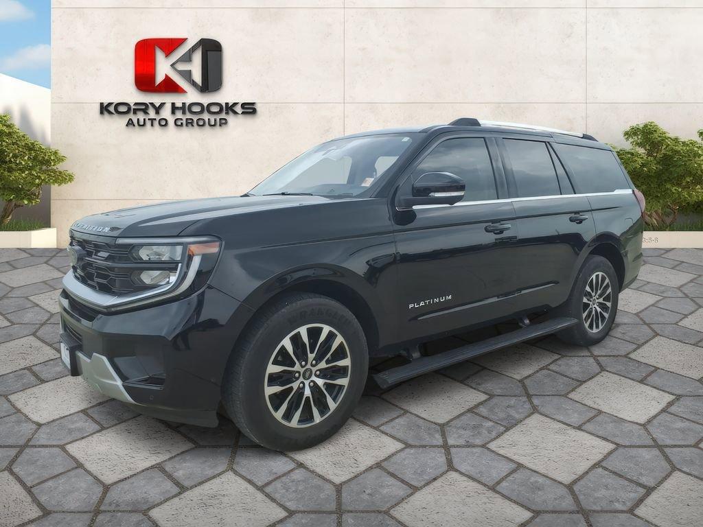 used 2025 Ford Expedition car, priced at $67,548
