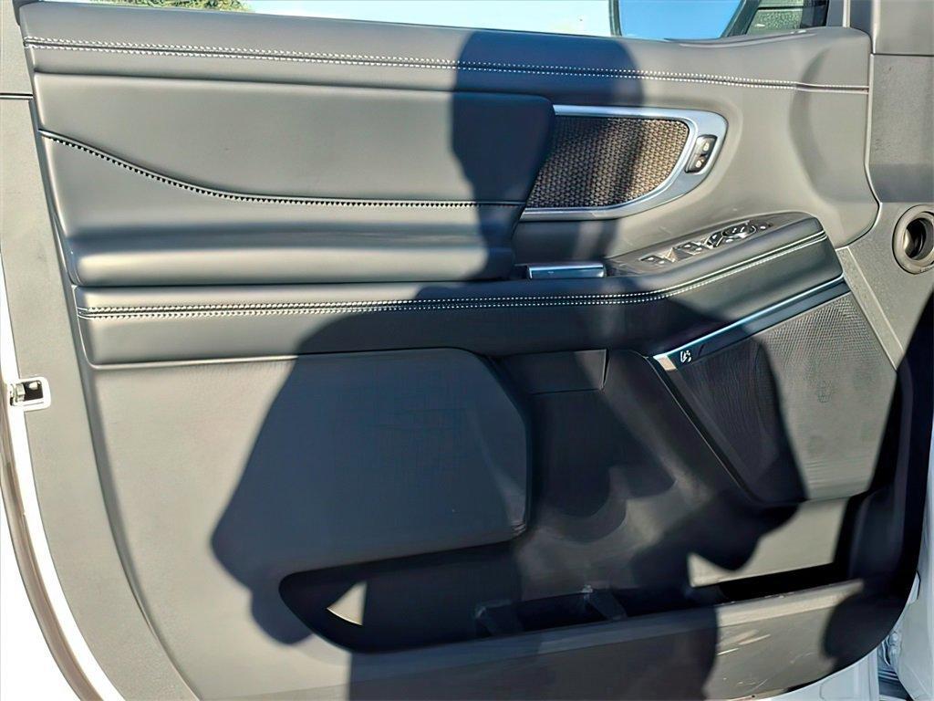 new 2025 Ford Expedition car, priced at $83,587