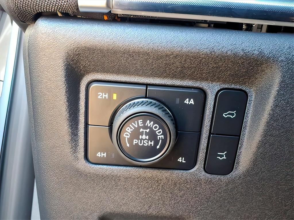 new 2025 Ford Expedition car, priced at $83,185