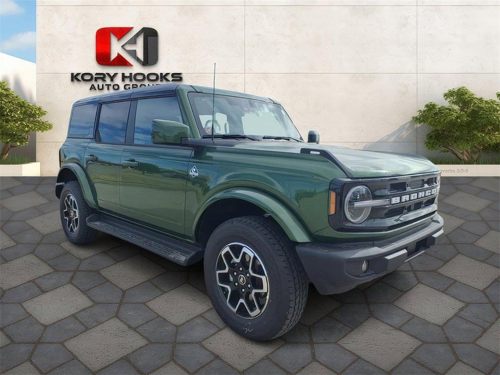 new 2025 Ford Bronco car, priced at $48,970