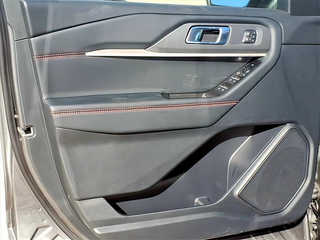 new 2026 Ford Explorer car