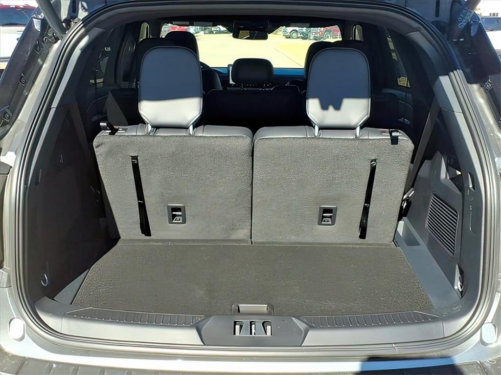 new 2026 Ford Explorer car