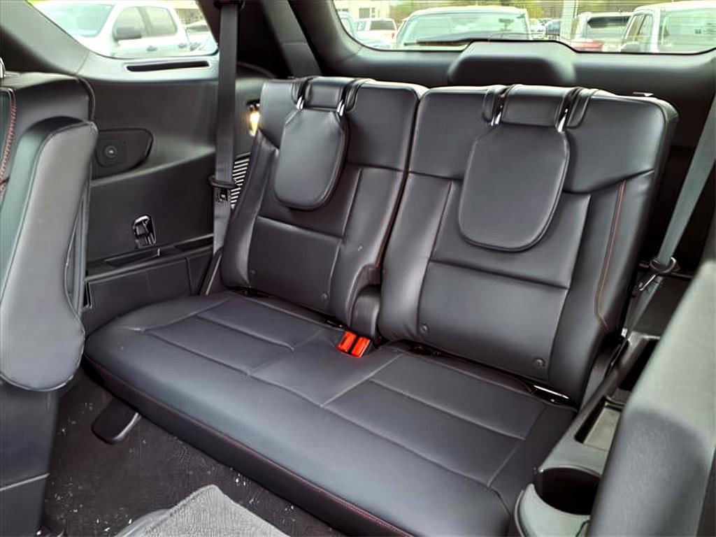 new 2025 Ford Explorer car, priced at $53,723