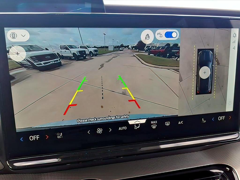 new 2025 Ford Expedition car, priced at $66,280