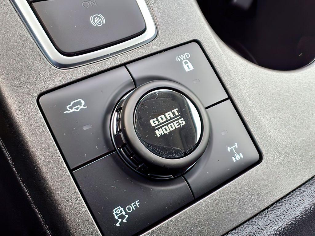 new 2025 Ford Bronco Sport car, priced at $38,980