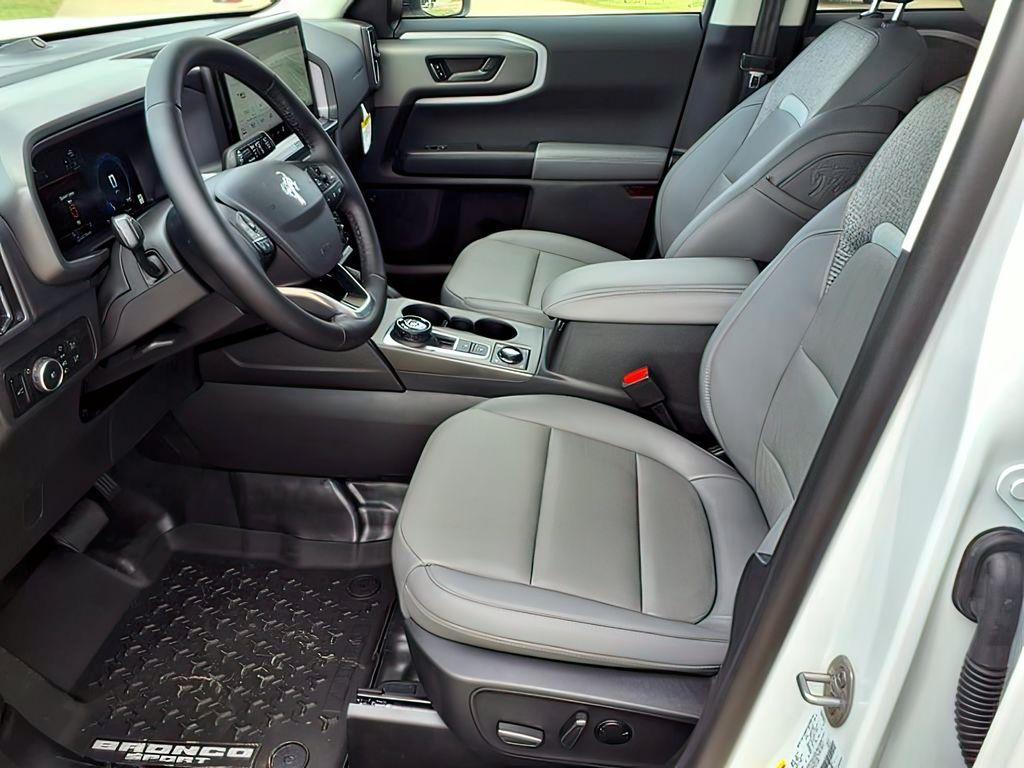 new 2025 Ford Bronco Sport car, priced at $38,980