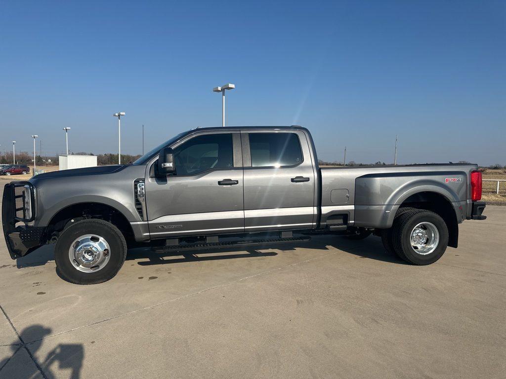 used 2024 Ford F-350 car, priced at $61,000