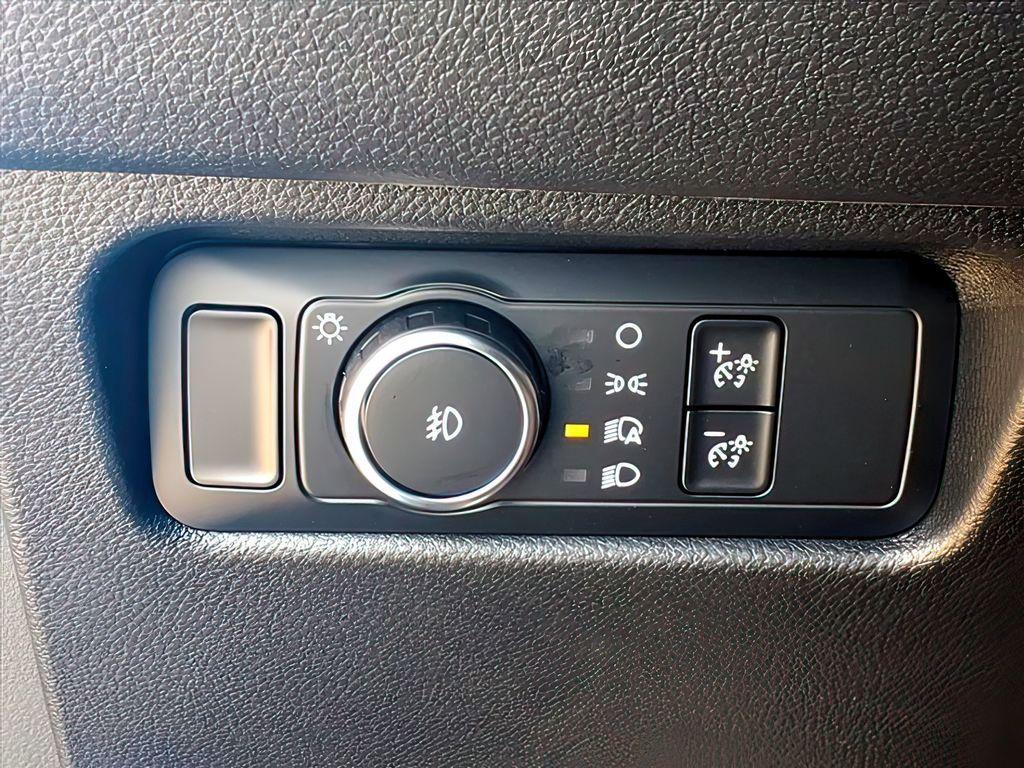 new 2025 Ford Ranger car, priced at $36,450