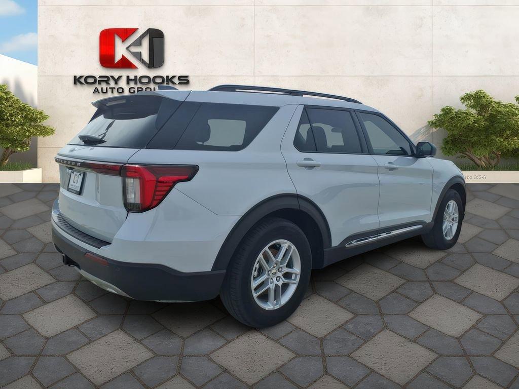 new 2025 Ford Explorer car, priced at $38,600