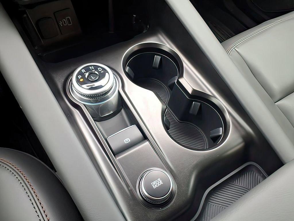 new 2025 Ford Explorer car, priced at $38,600