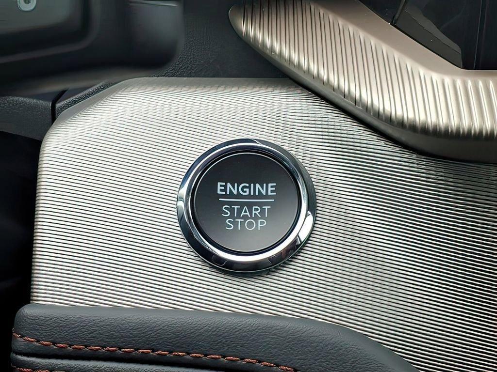 new 2025 Ford Explorer car, priced at $38,600