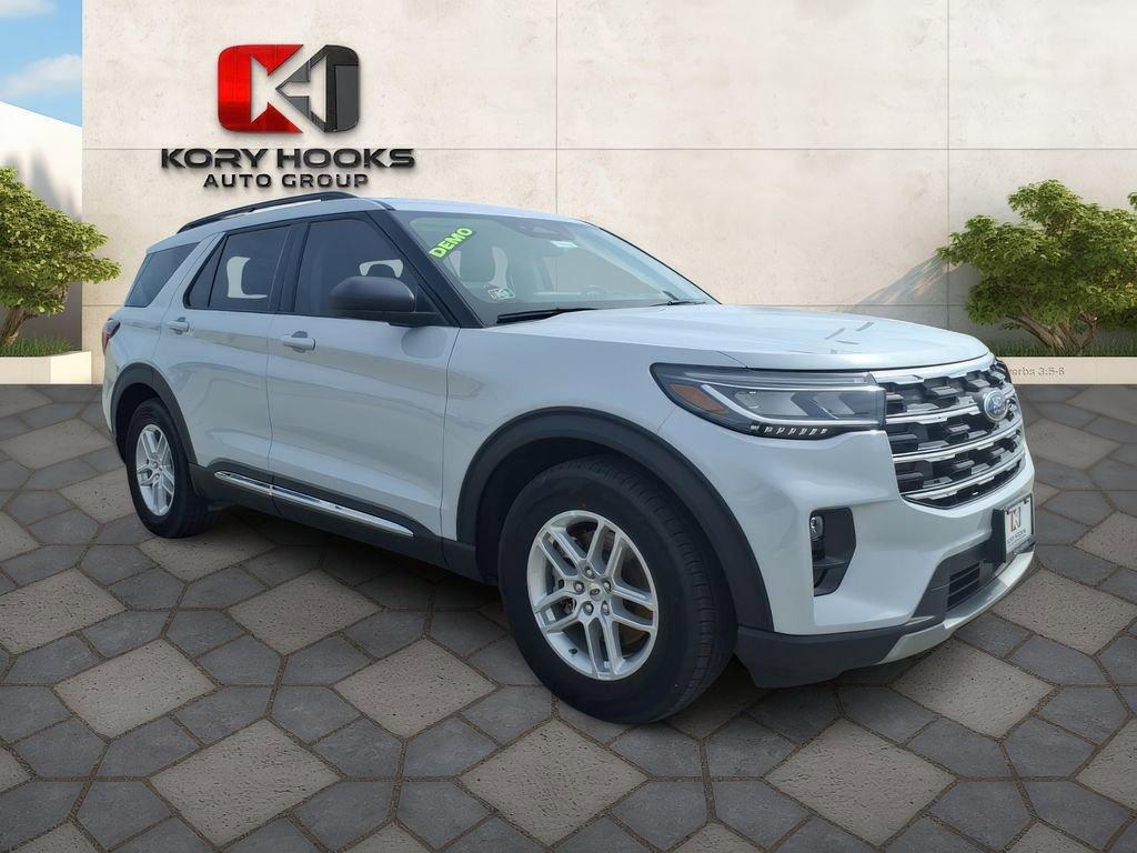 new 2025 Ford Explorer car, priced at $38,600