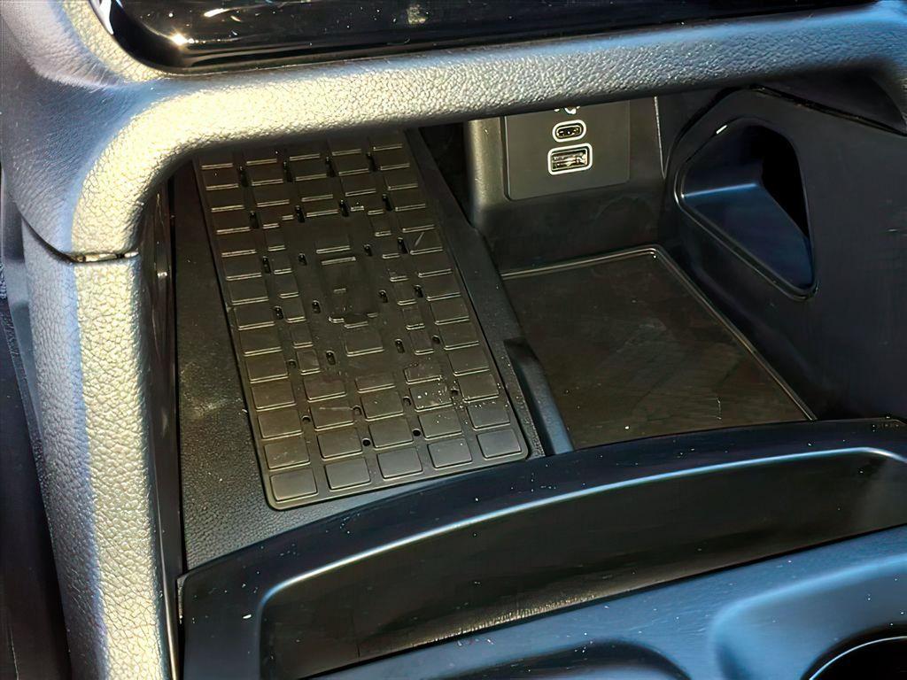 new 2025 Ford Ranger car, priced at $34,999