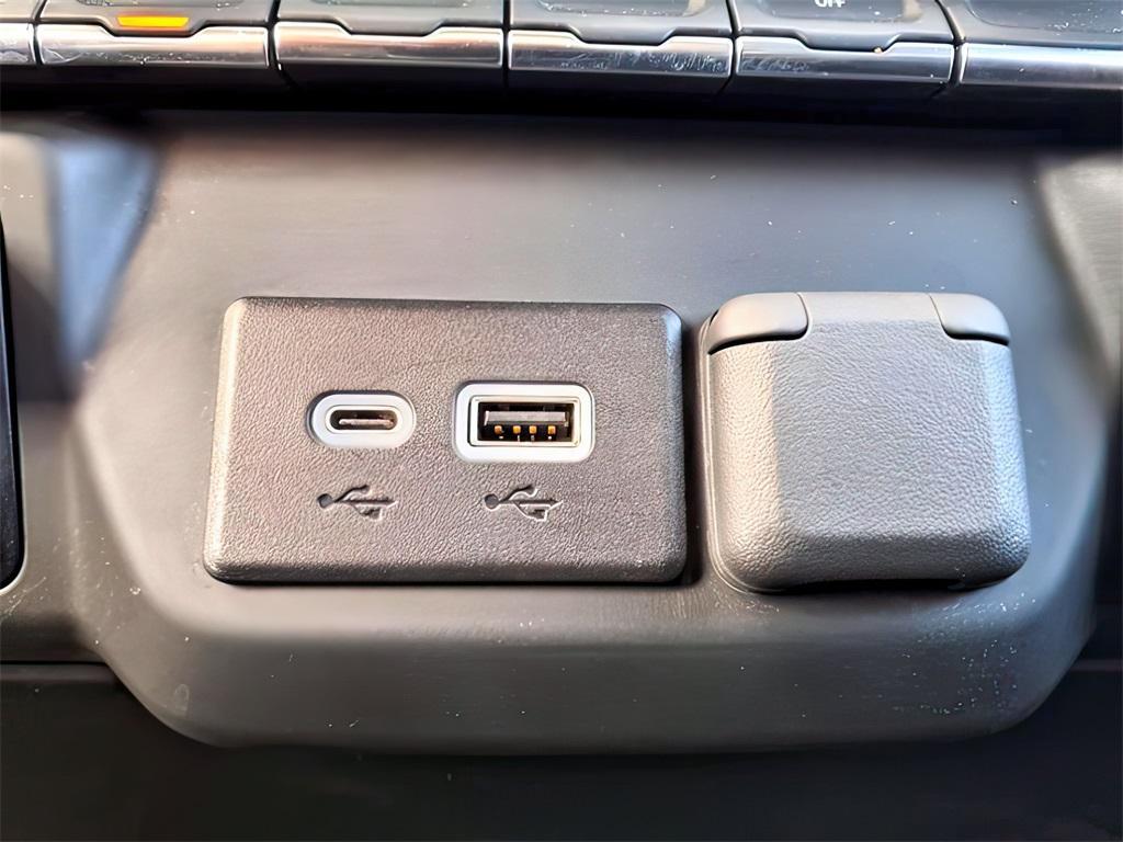 used 2024 Chevrolet Silverado 1500 car, priced at $41,999