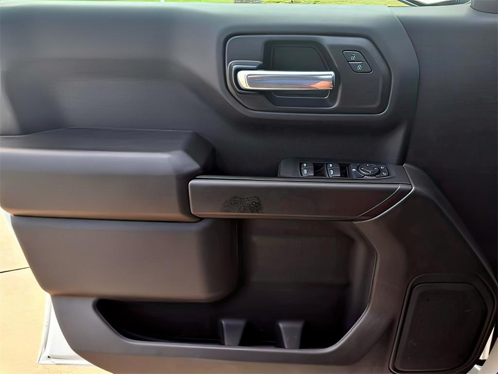 used 2024 Chevrolet Silverado 1500 car, priced at $41,999