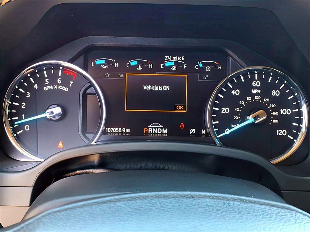 2020 Star White Ford Expedition Max