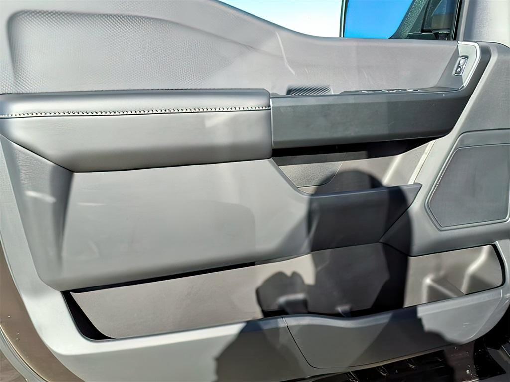 new 2025 Ford F-150 car, priced at $46,066