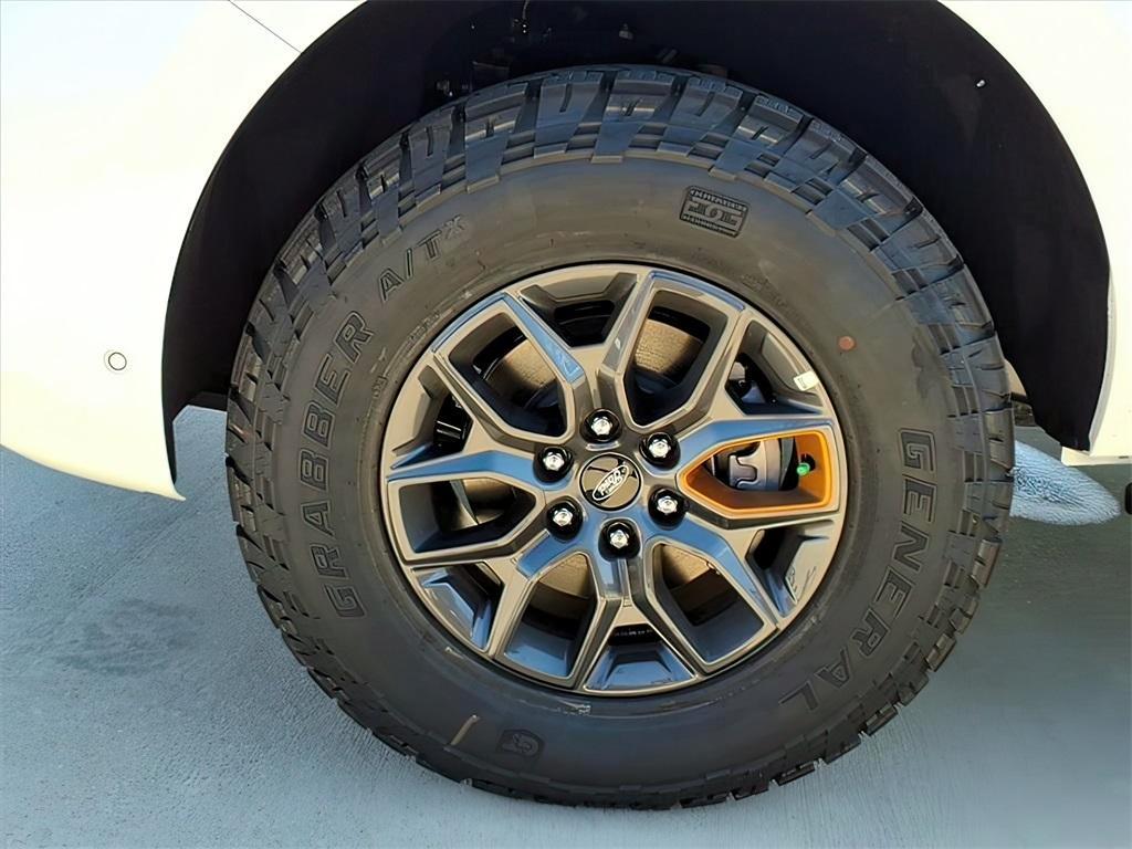 new 2025 Ford Expedition car, priced at $83,500