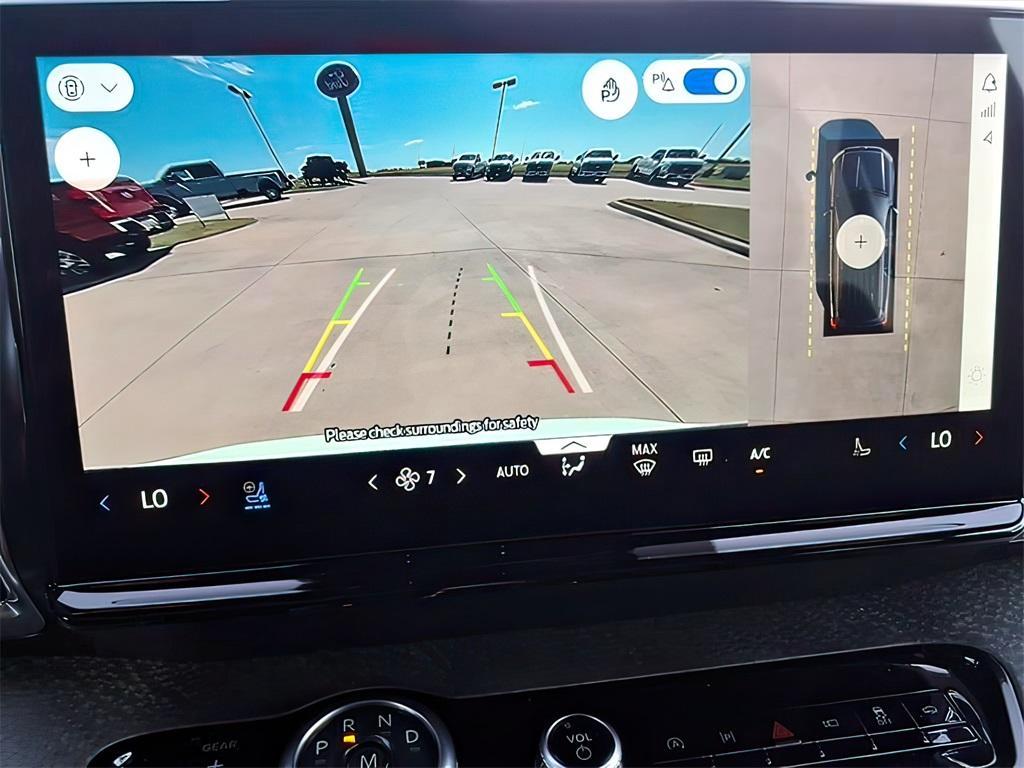 new 2025 Ford Expedition car, priced at $83,500