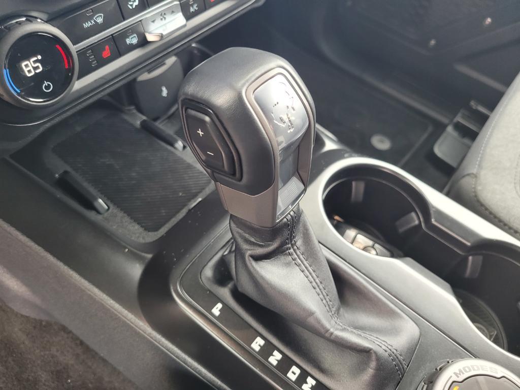 used 2025 Ford Bronco car, priced at $38,134