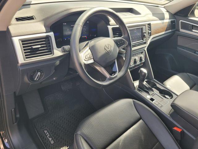 used 2022 Volkswagen Atlas car, priced at $22,998
