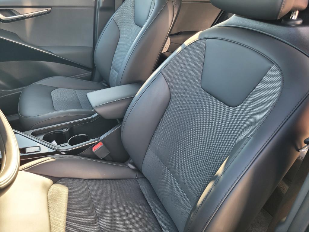 used 2025 Kia Niro EV car, priced at $26,684