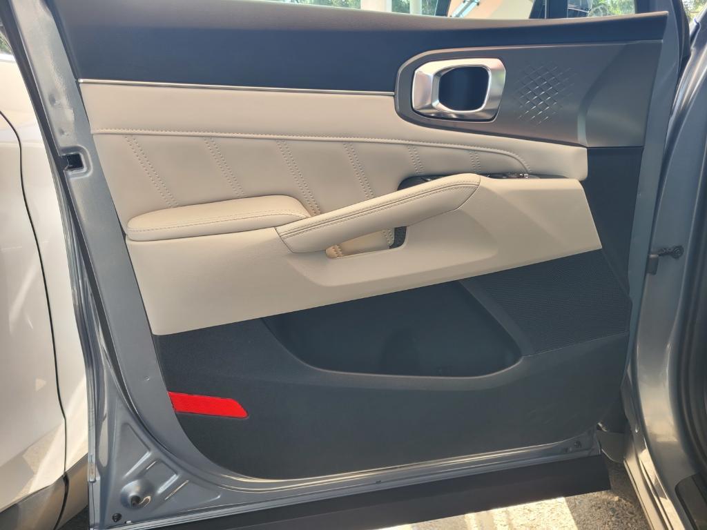 used 2025 Kia Sorento car, priced at $34,766