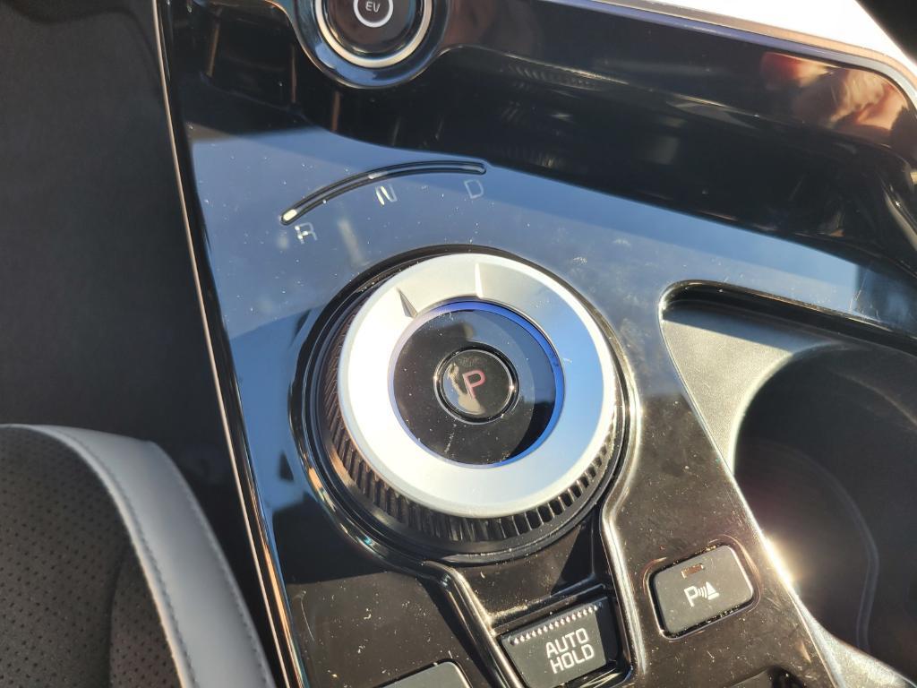 used 2022 Kia EV6 car, priced at $17,892