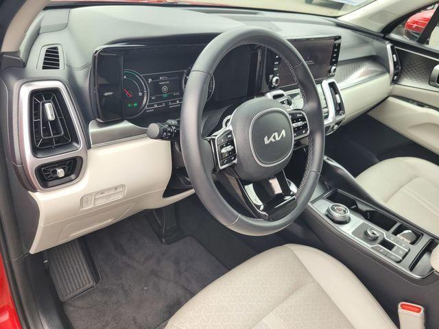 used 2023 Kia Sorento Hybrid car, priced at $32,118