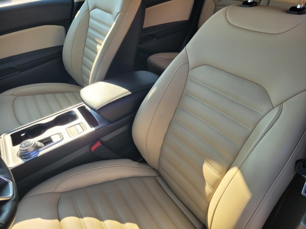 used 2023 Ford Edge car, priced at $24,632