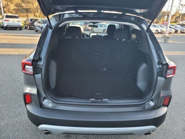 used 2025 Ford Escape car, priced at $29,032