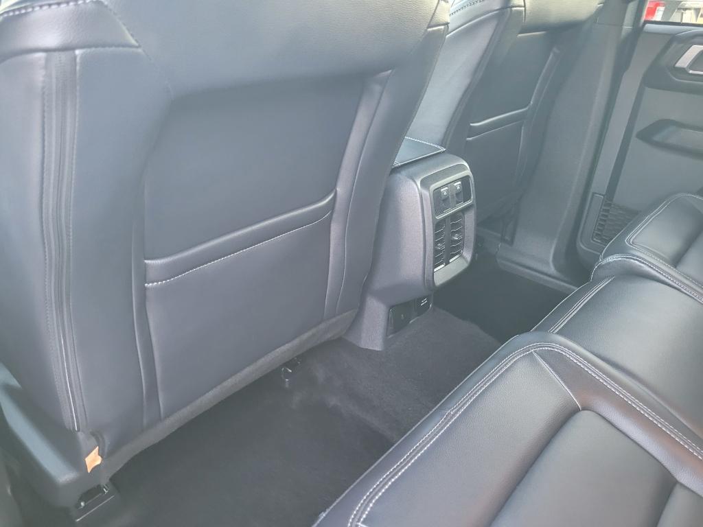 used 2025 Ford Bronco car, priced at $42,996