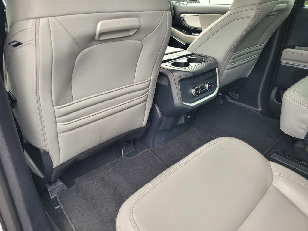 used 2025 Ford Expedition car, priced at $60,506