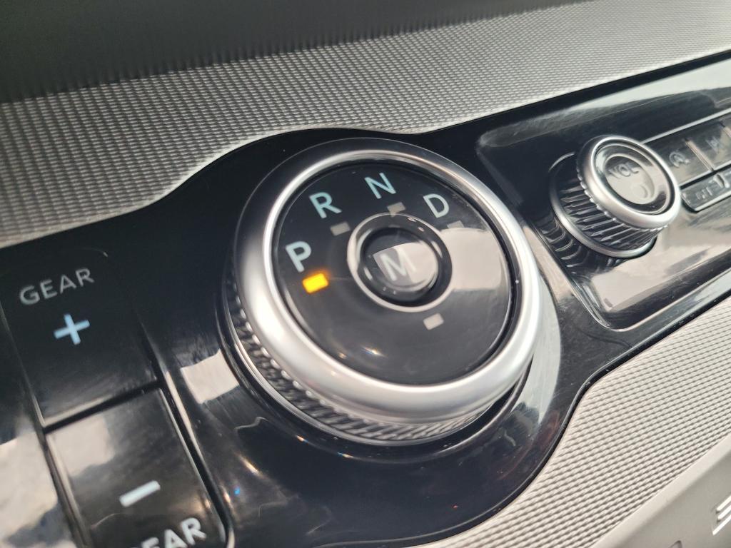 used 2025 Ford Expedition car, priced at $60,506