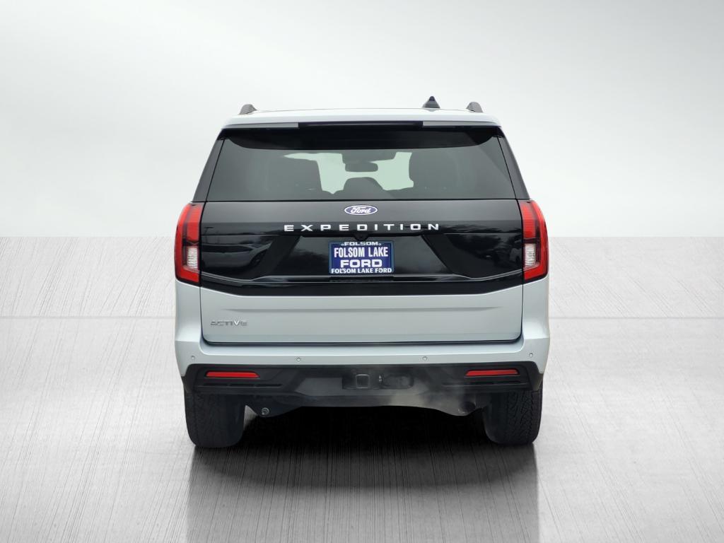 used 2025 Ford Expedition car, priced at $60,506