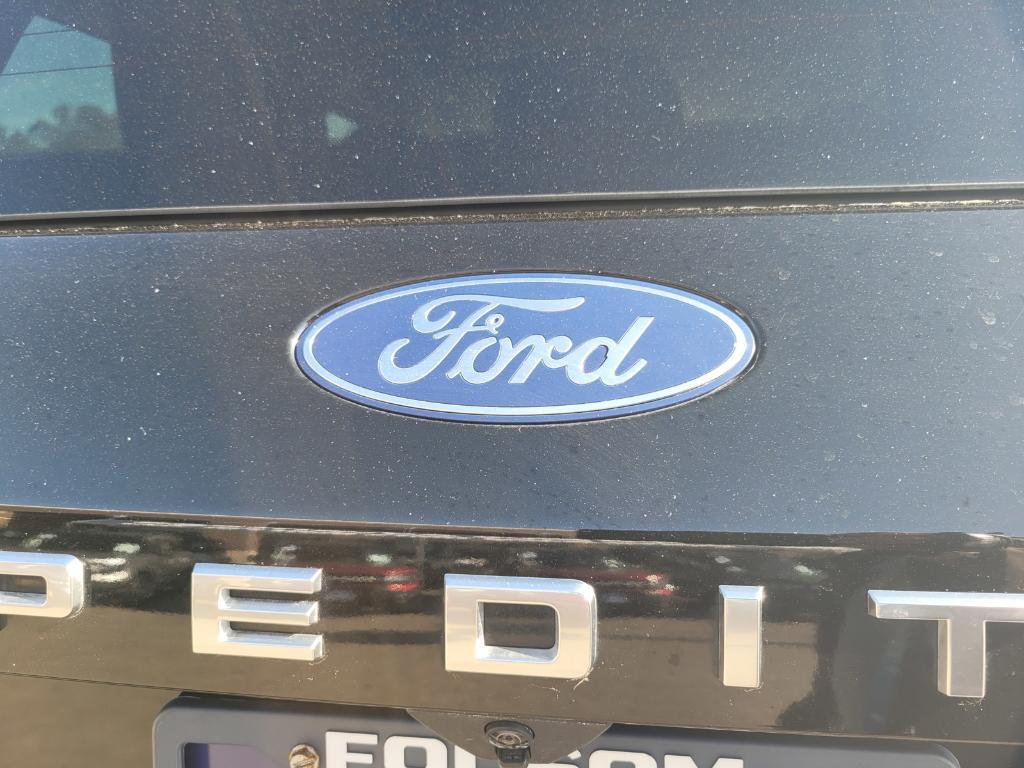 used 2025 Ford Expedition car, priced at $60,000