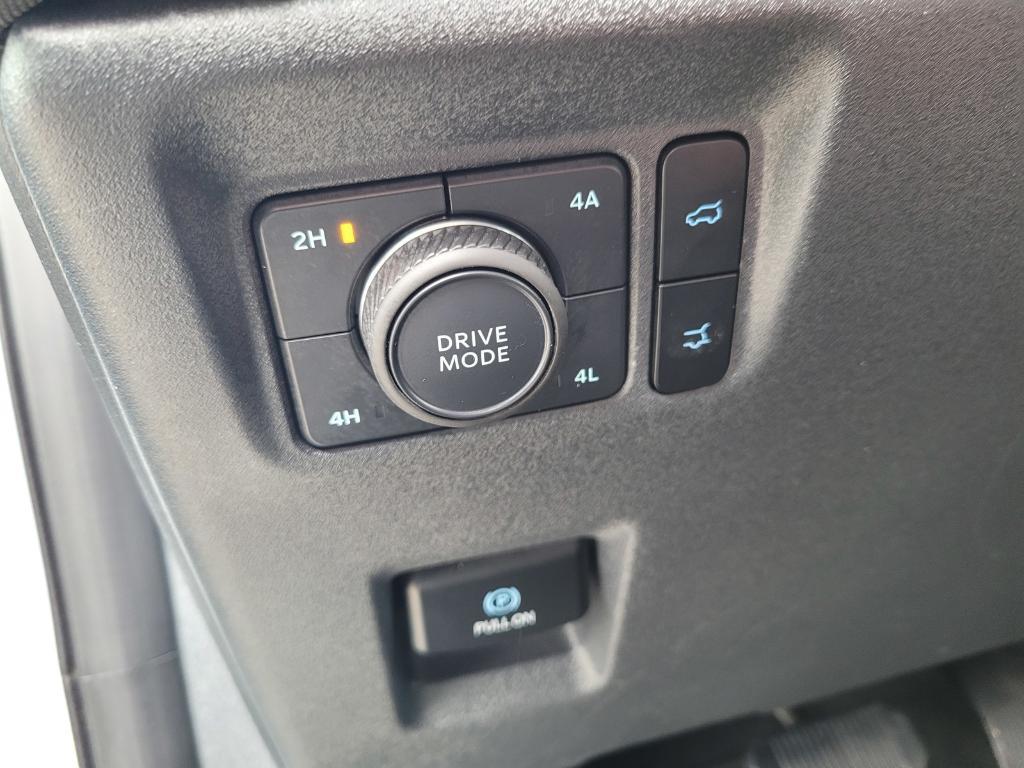 used 2025 Ford Expedition car, priced at $60,826