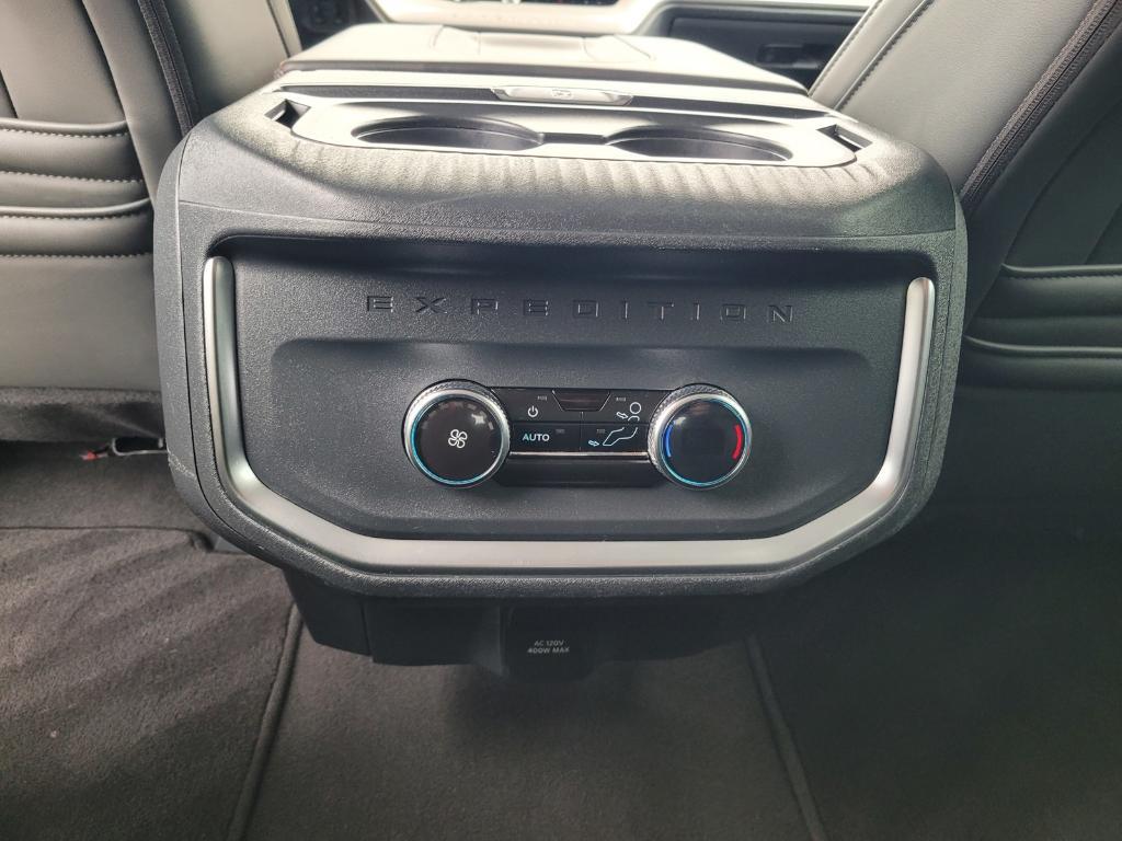 used 2025 Ford Expedition car, priced at $60,826