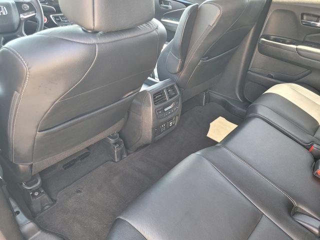 used 2021 Honda Pilot car, priced at $33,771